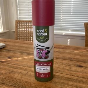 Seed & Sprout 3 pc Set NWOT